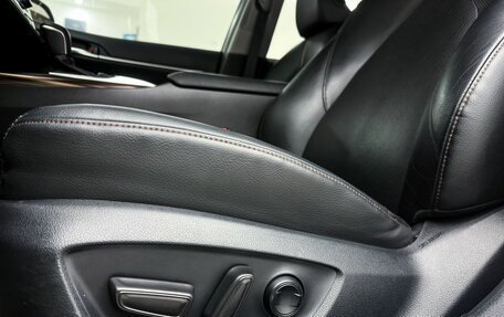 Toyota Camry, 2019 год, 3 190 000 рублей, 12 фотография