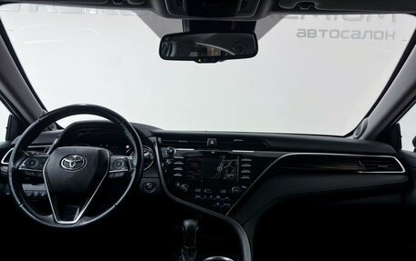Toyota Camry, 2019 год, 3 190 000 рублей, 28 фотография