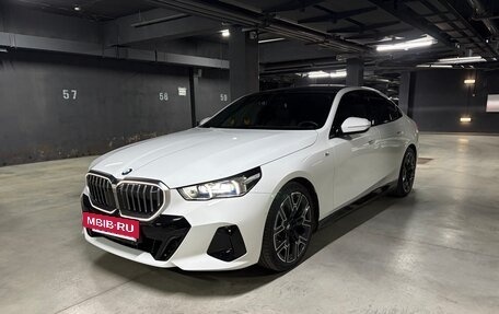 BMW 5 серия, 2024 год, 7 400 000 рублей, 4 фотография