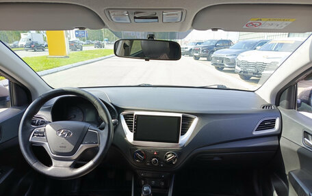 Hyundai Solaris II рестайлинг, 2019 год, 1 350 000 рублей, 17 фотография