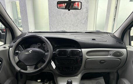 Renault Scenic III, 2003 год, 365 000 рублей, 17 фотография