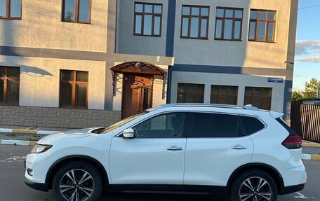 Nissan Rogue II, 2017 год, 1 600 000 рублей, 2 фотография