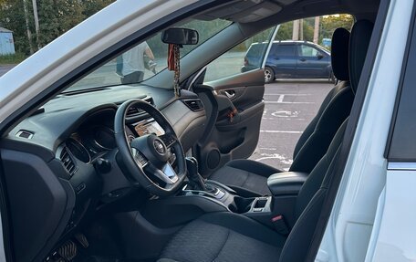 Nissan Rogue II, 2017 год, 1 600 000 рублей, 10 фотография