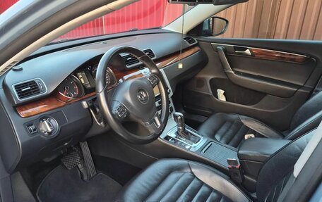 Volkswagen Passat B7, 2012 год, 860 000 рублей, 14 фотография