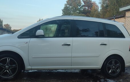 Opel Zafira B, 2014 год, 1 100 000 рублей, 6 фотография