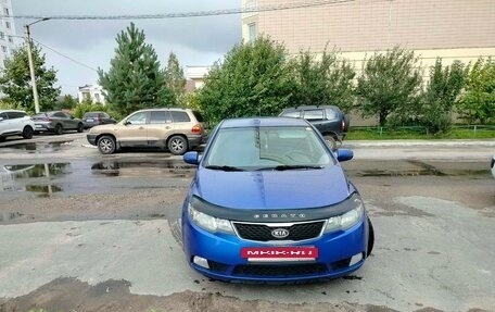 KIA Cerato III, 2010 год, 700 000 рублей, 2 фотография