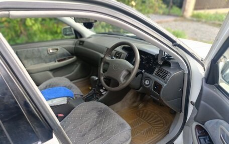 Toyota Camry, 2000 год, 650 000 рублей, 3 фотография