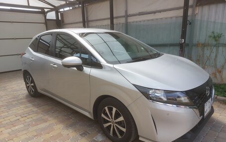 Nissan Note, 2021 год, 1 750 000 рублей, 3 фотография
