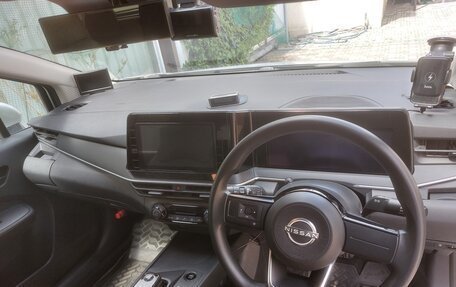 Nissan Note, 2021 год, 1 750 000 рублей, 4 фотография