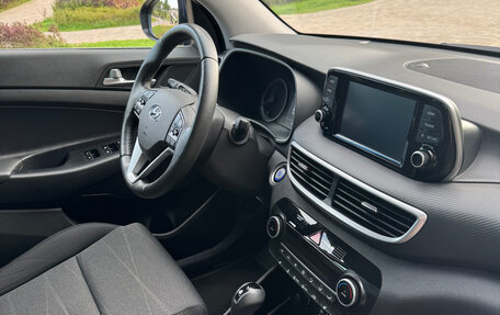 Hyundai Tucson III, 2018 год, 2 300 000 рублей, 16 фотография