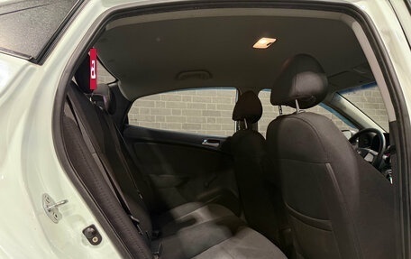 Hyundai Solaris II рестайлинг, 2012 год, 800 000 рублей, 8 фотография