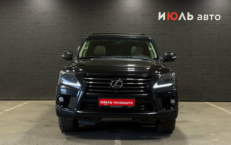 Lexus LX III, 2014 год, 4 190 000 рублей, 3 фотография