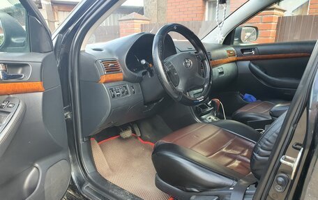 Toyota Avensis III рестайлинг, 2007 год, 832 999 рублей, 2 фотография