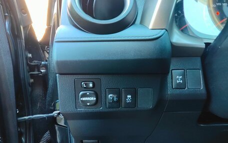 Toyota RAV4, 2013 год, 1 530 000 рублей, 10 фотография