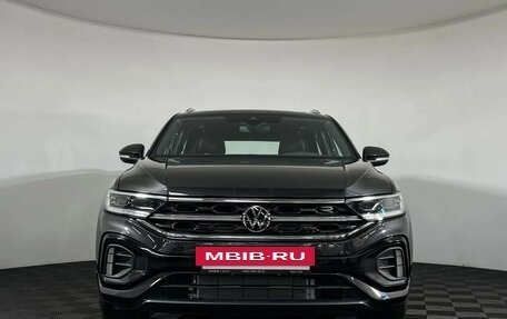 Volkswagen T-Roc I, 2025 год, 3 950 000 рублей, 2 фотография