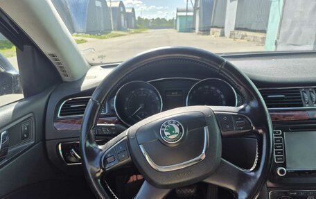 Skoda Superb III рестайлинг, 2012 год, 1 200 000 рублей, 4 фотография