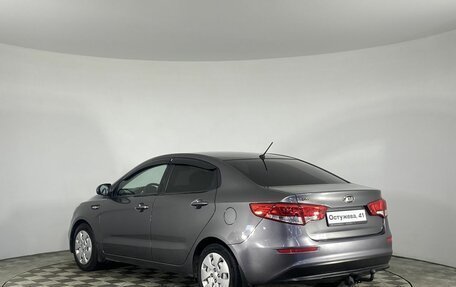 KIA Rio III рестайлинг, 2015 год, 925 000 рублей, 7 фотография