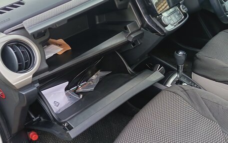 Toyota Corolla, 2012 год, 1 350 000 рублей, 10 фотография