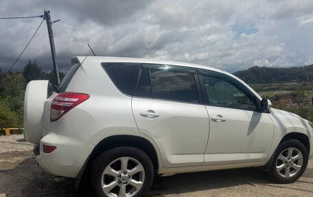 Toyota RAV4, 2011 год, 1 350 000 рублей, 3 фотография