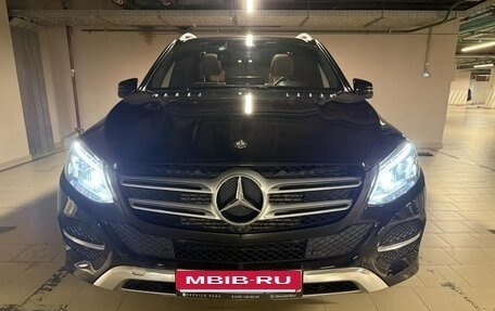 Mercedes-Benz GLE, 2016 год, 4 000 000 рублей, 2 фотография