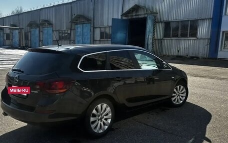Opel Astra J, 2012 год, 750 000 рублей, 6 фотография