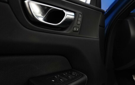 Volvo XC60 II, 2020 год, 3 330 000 рублей, 18 фотография