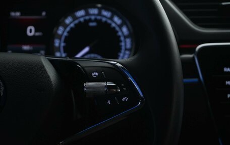 Skoda Superb III рестайлинг, 2020 год, 3 499 077 рублей, 14 фотография