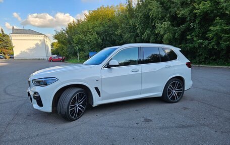 BMW X5, 2019 год, 6 300 000 рублей, 2 фотография