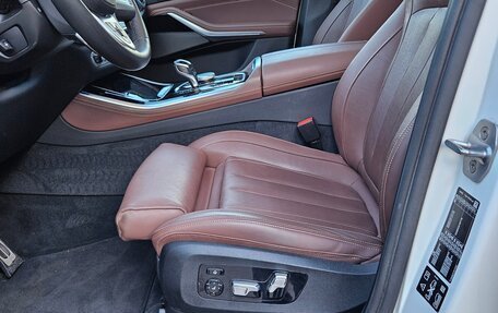 BMW X5, 2019 год, 6 300 000 рублей, 13 фотография