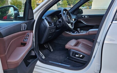 BMW X5, 2019 год, 6 300 000 рублей, 11 фотография