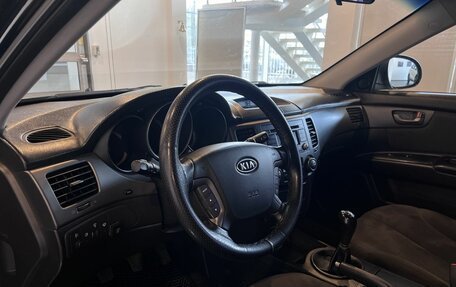 KIA Magentis II рестайлинг, 2010 год, 570 000 рублей, 23 фотография