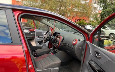 Renault Kaptur I рестайлинг, 2019 год, 1 899 000 рублей, 18 фотография