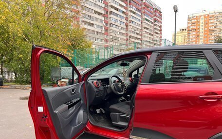 Renault Kaptur I рестайлинг, 2019 год, 1 899 000 рублей, 21 фотография