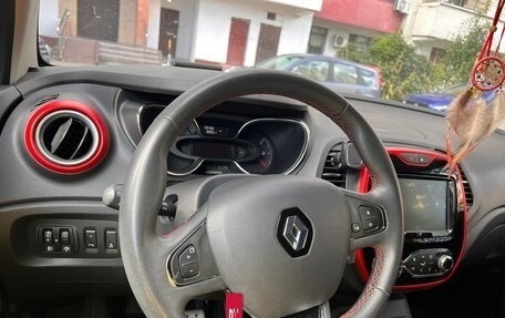 Renault Kaptur I рестайлинг, 2019 год, 1 899 000 рублей, 14 фотография