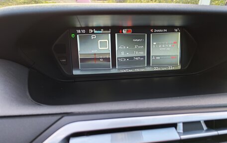 Citroen C4 Picasso II рестайлинг, 2016 год, 1 024 000 рублей, 10 фотография