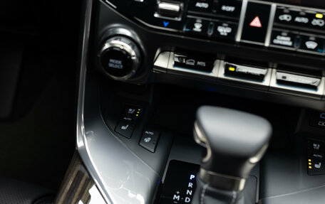 Lexus LX, 2024 год, 21 490 000 рублей, 23 фотография