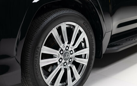 Lexus LX, 2024 год, 21 490 000 рублей, 39 фотография
