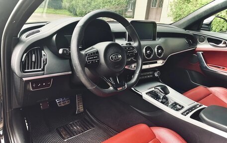 KIA Stinger I, 2018 год, 2 050 000 рублей, 6 фотография