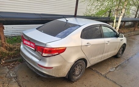 KIA Rio III рестайлинг, 2015 год, 550 000 рублей, 3 фотография