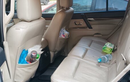Mitsubishi Pajero IV, 2008 год, 1 470 000 рублей, 16 фотография