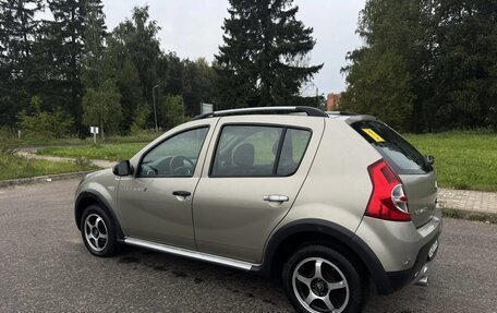 Renault Sandero I, 2011 год, 670 000 рублей, 3 фотография