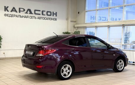 Hyundai Solaris II рестайлинг, 2011 год, 687 000 рублей, 2 фотография