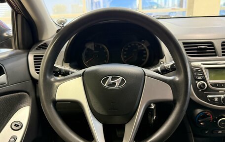 Hyundai Solaris II рестайлинг, 2011 год, 687 000 рублей, 7 фотография