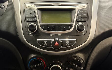 Hyundai Solaris II рестайлинг, 2011 год, 687 000 рублей, 12 фотография