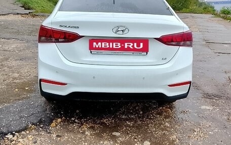 Hyundai Solaris II рестайлинг, 2018 год, 800 000 рублей, 7 фотография