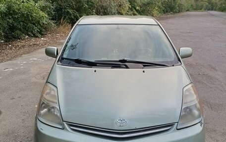 Toyota Prius, 2009 год, 690 000 рублей, 1 фотография