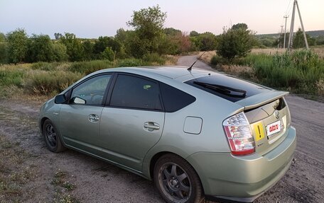 Toyota Prius, 2009 год, 690 000 рублей, 9 фотография