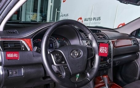 Toyota Camry, 2012 год, 1 539 000 рублей, 8 фотография