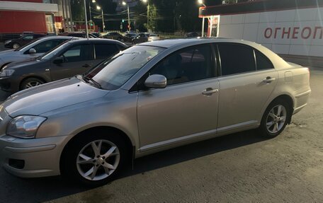 Toyota Avensis III рестайлинг, 2007 год, 680 000 рублей, 3 фотография