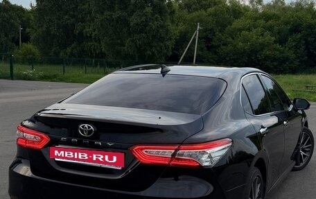 Toyota Camry, 2021 год, 3 250 000 рублей, 3 фотография